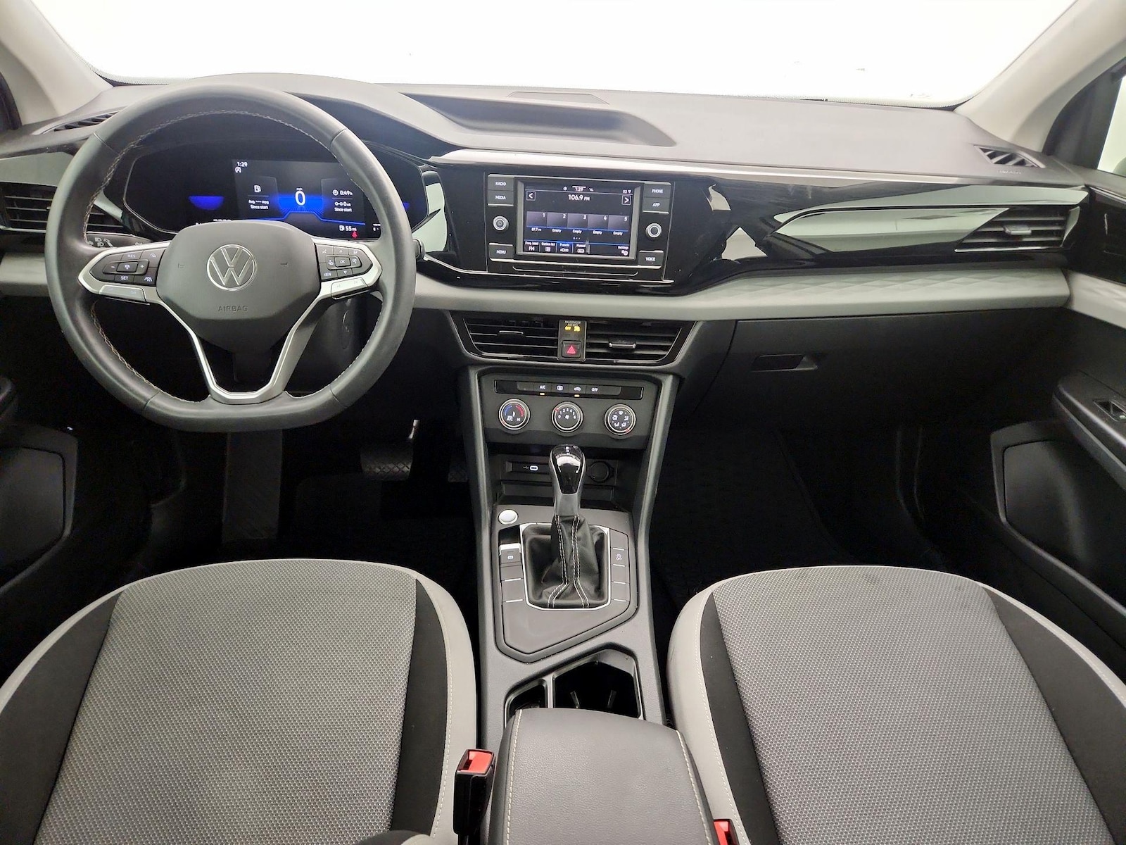 2022 Volkswagen Taos S - Photo 10
