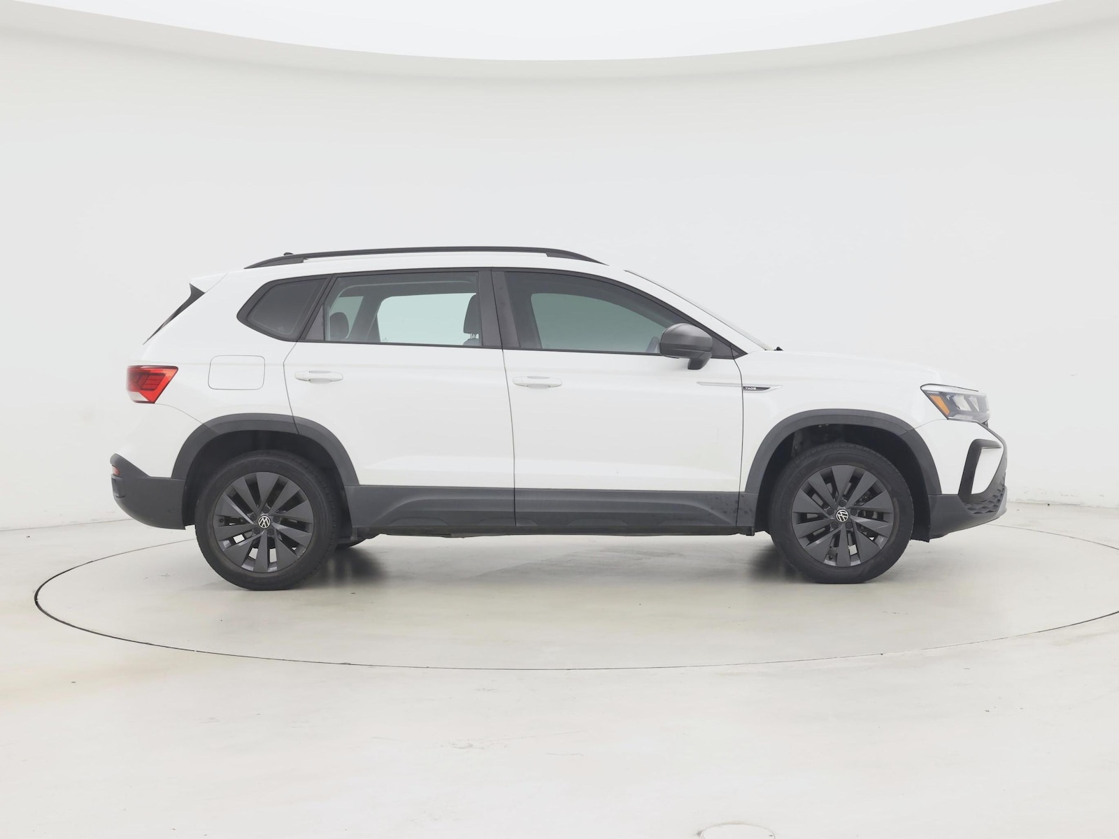 2022 Volkswagen Taos S - Photo 8