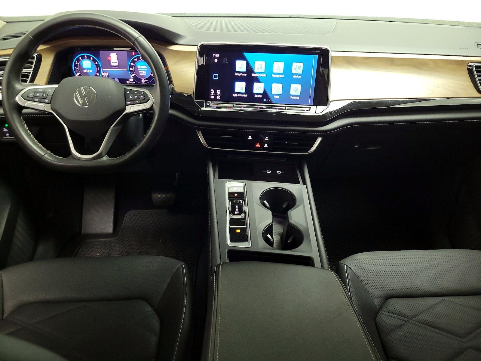 Apple CarPlay® & Android Auto™