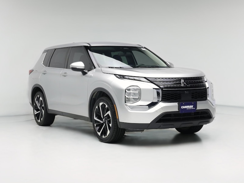 2022 Mitsubishi Outlander ES