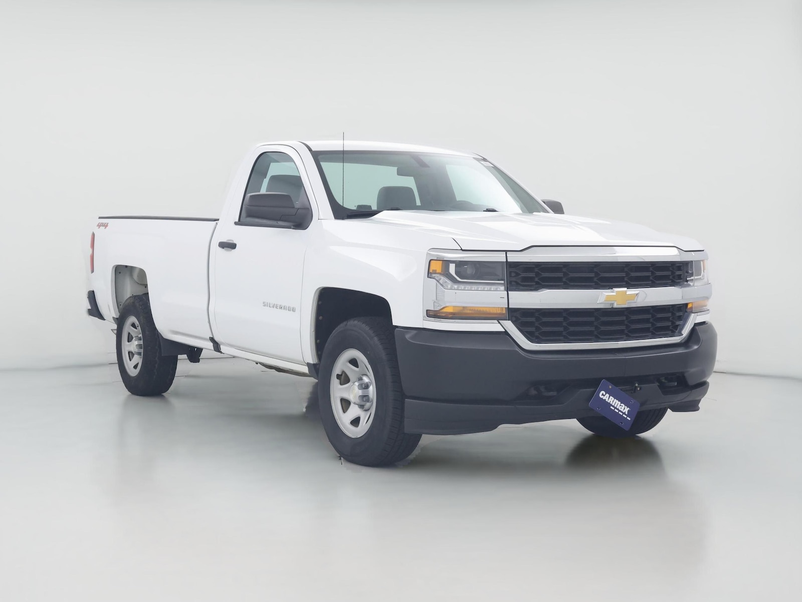 Heated Mirrors & Tow Hitch