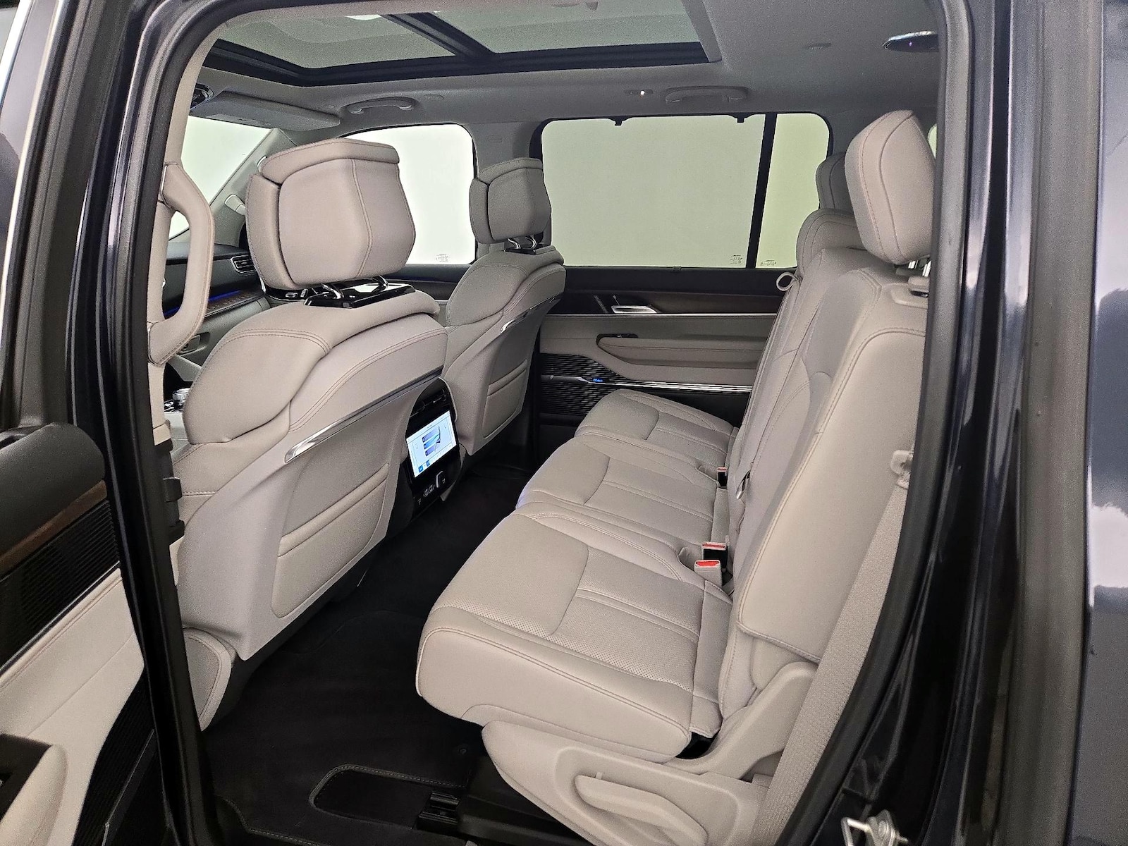 Rear Air Conditioning