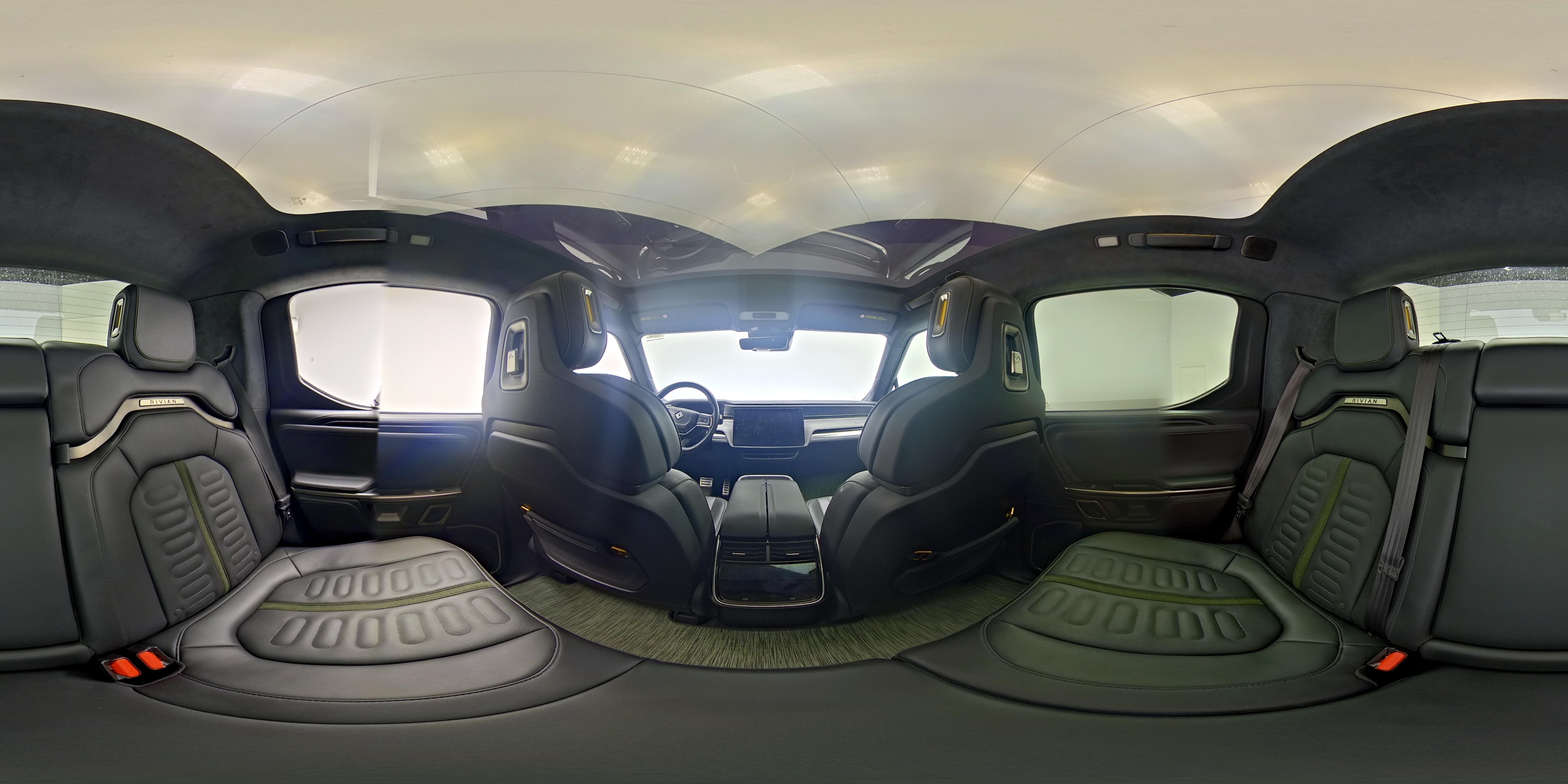 2023 Rivian R1T Adventure - Photo 23