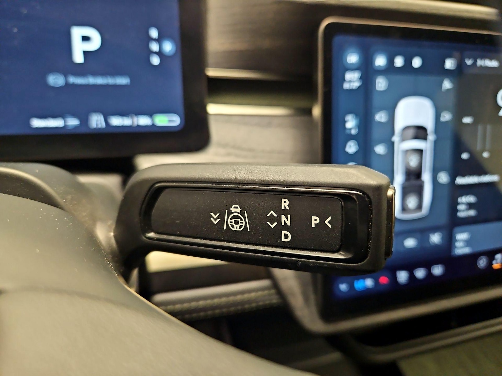 2023 Rivian R1T Adventure - Photo 17