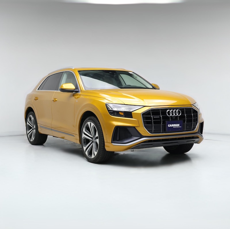 2020 Audi Q8 Premium Plus