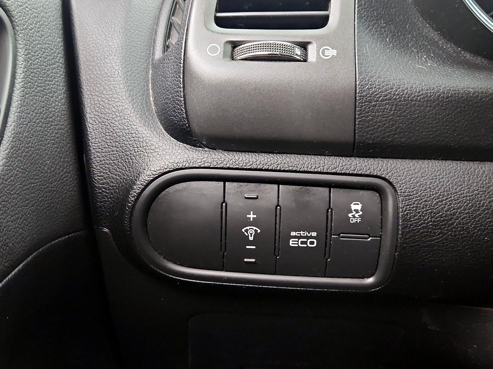 2016 Kia Forte5 LX - Photo 14