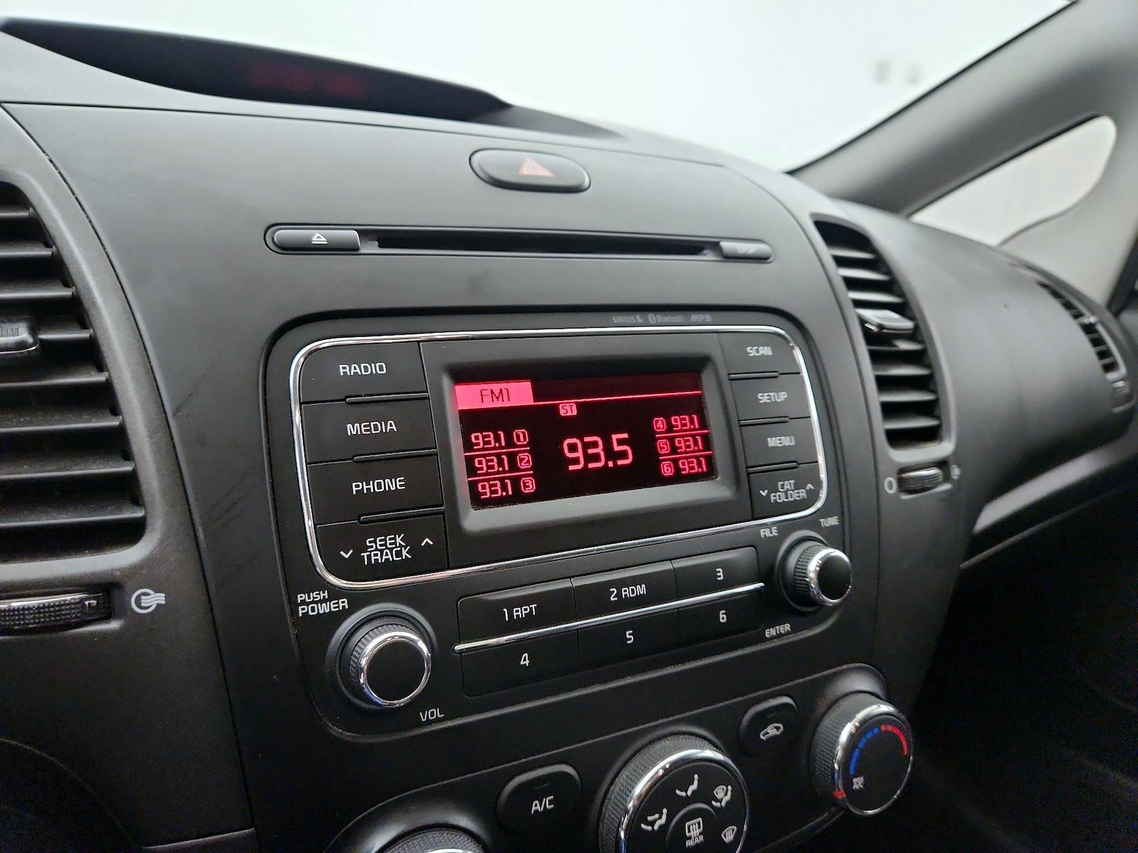 2016 Kia Forte5 LX - Photo 15