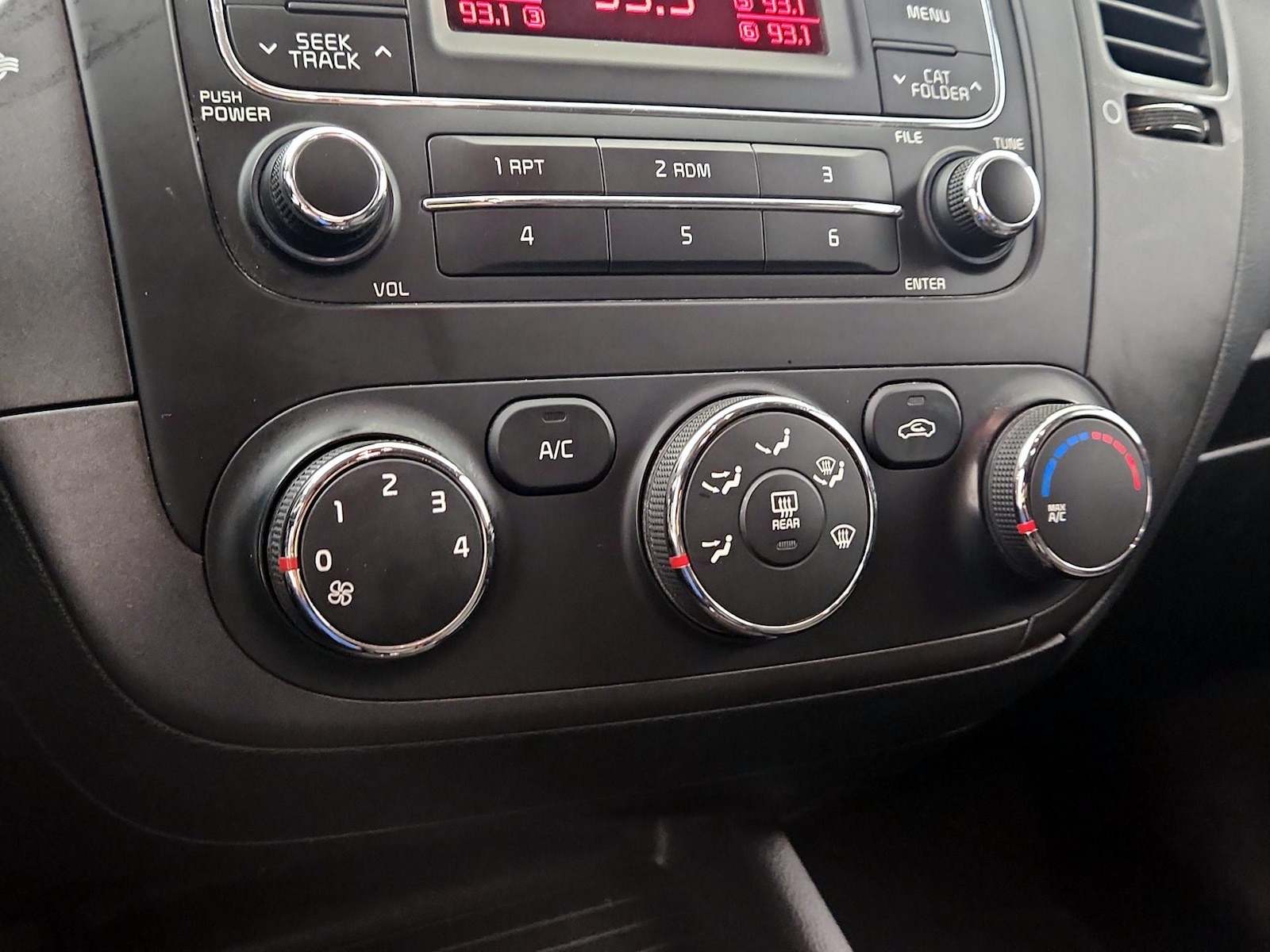 2016 Kia Forte5 LX - Photo 16