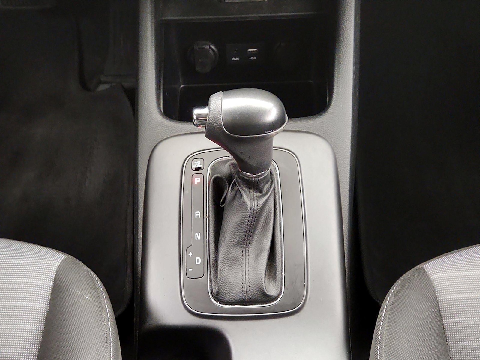 2016 Kia Forte5 LX - Photo 17