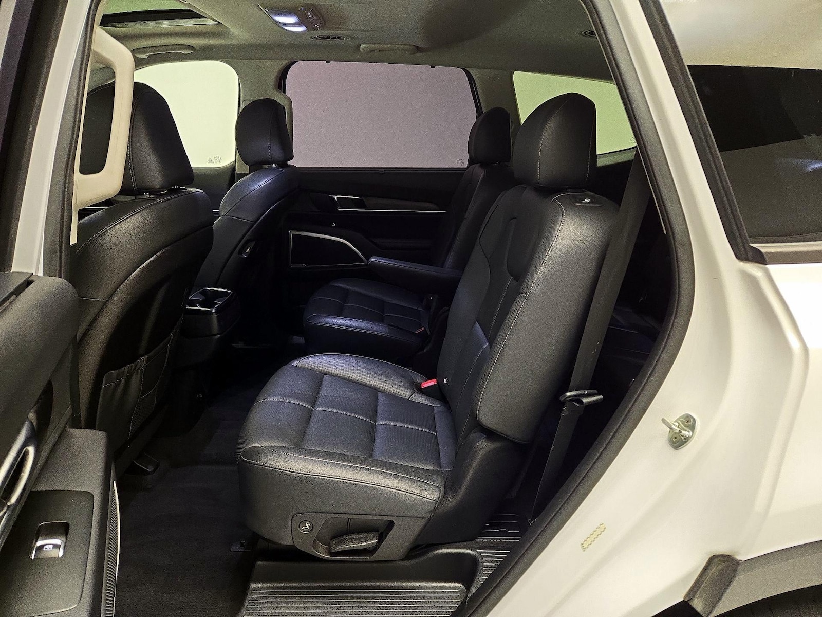 Rear Air Conditioning
