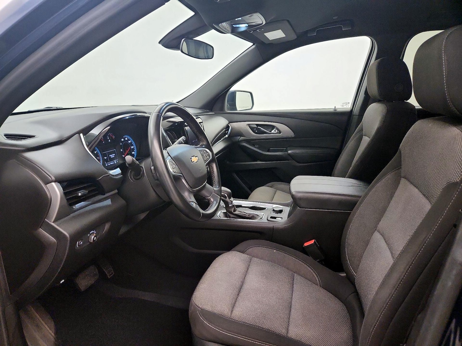 Power Seat(s) & Side Airbags