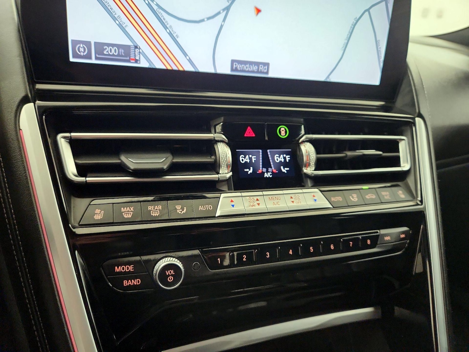 2023 BMW 8 Series 840i - Photo 17