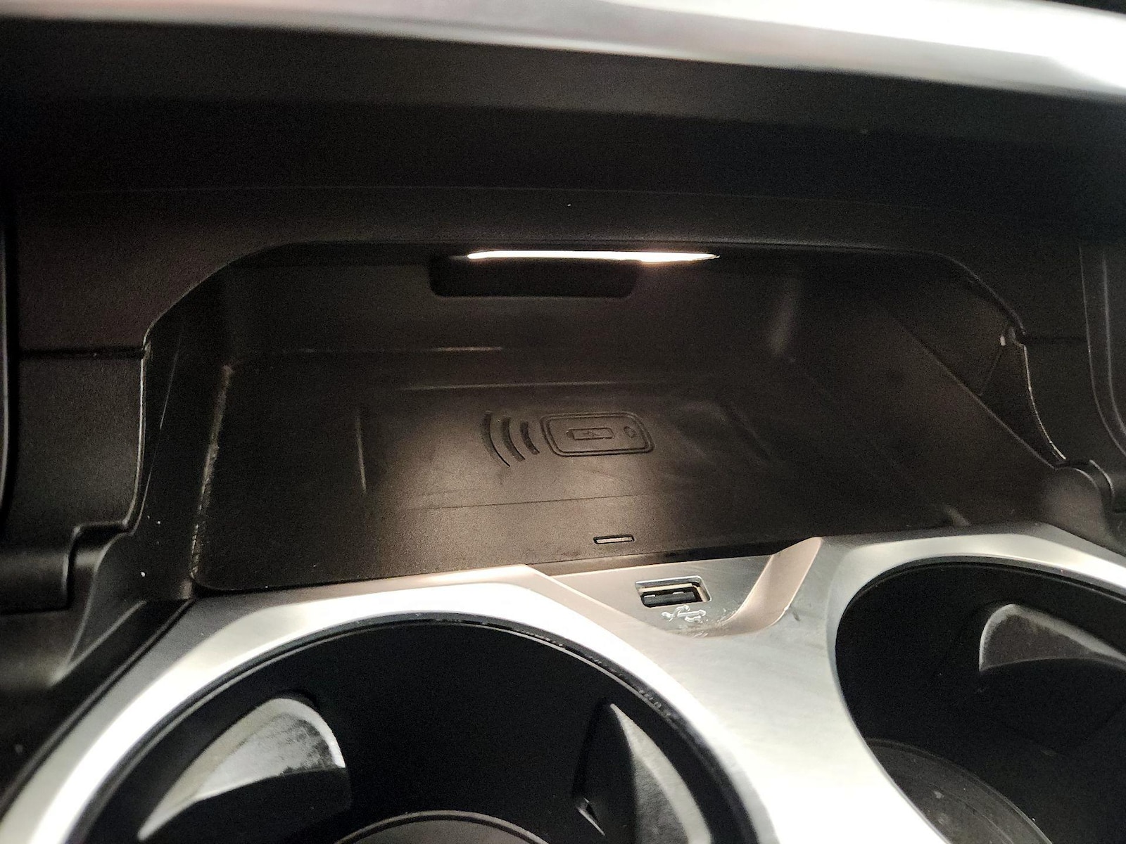 2023 BMW 8 Series 840i - Photo 19