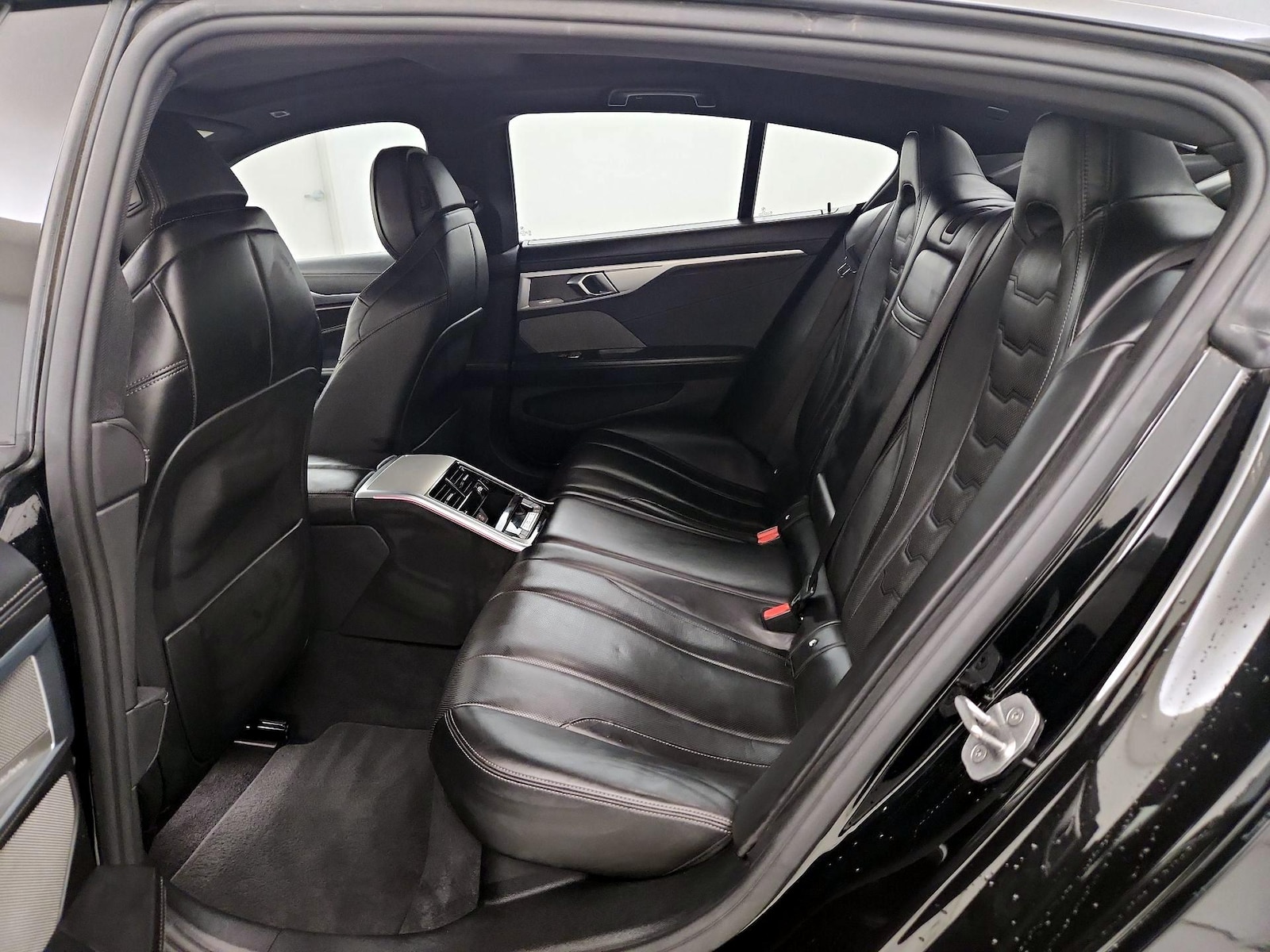 2023 BMW 8 Series 840i - Photo 21