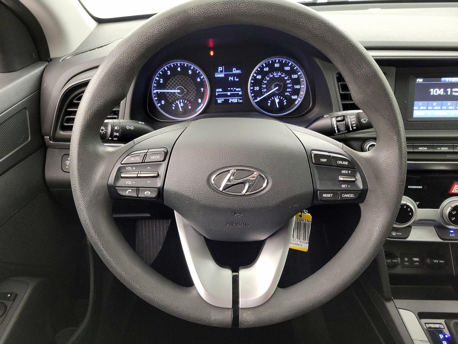2019 Hyundai Elantra SE - Photo 11