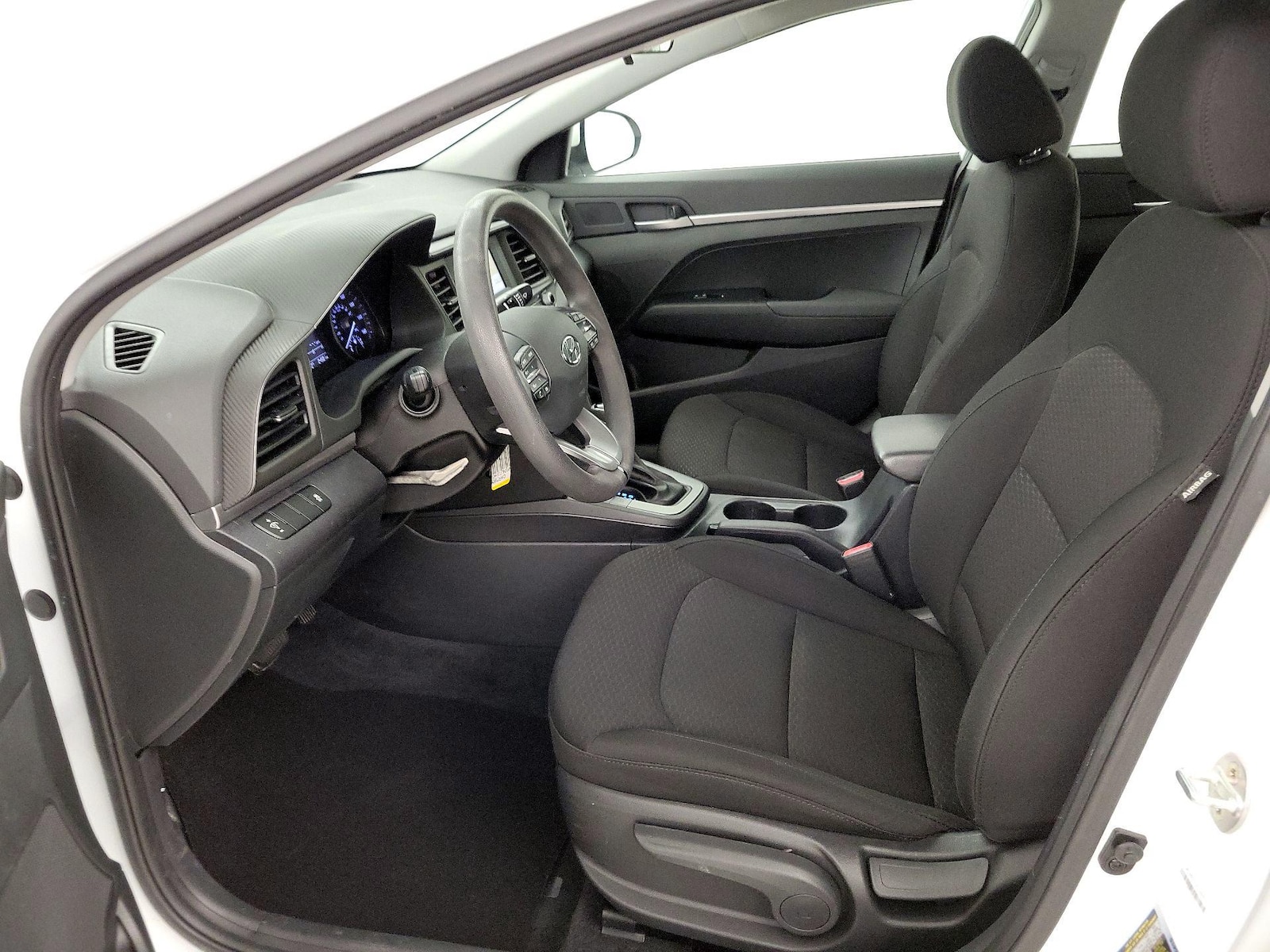 2019 Hyundai Elantra SE - Photo 12