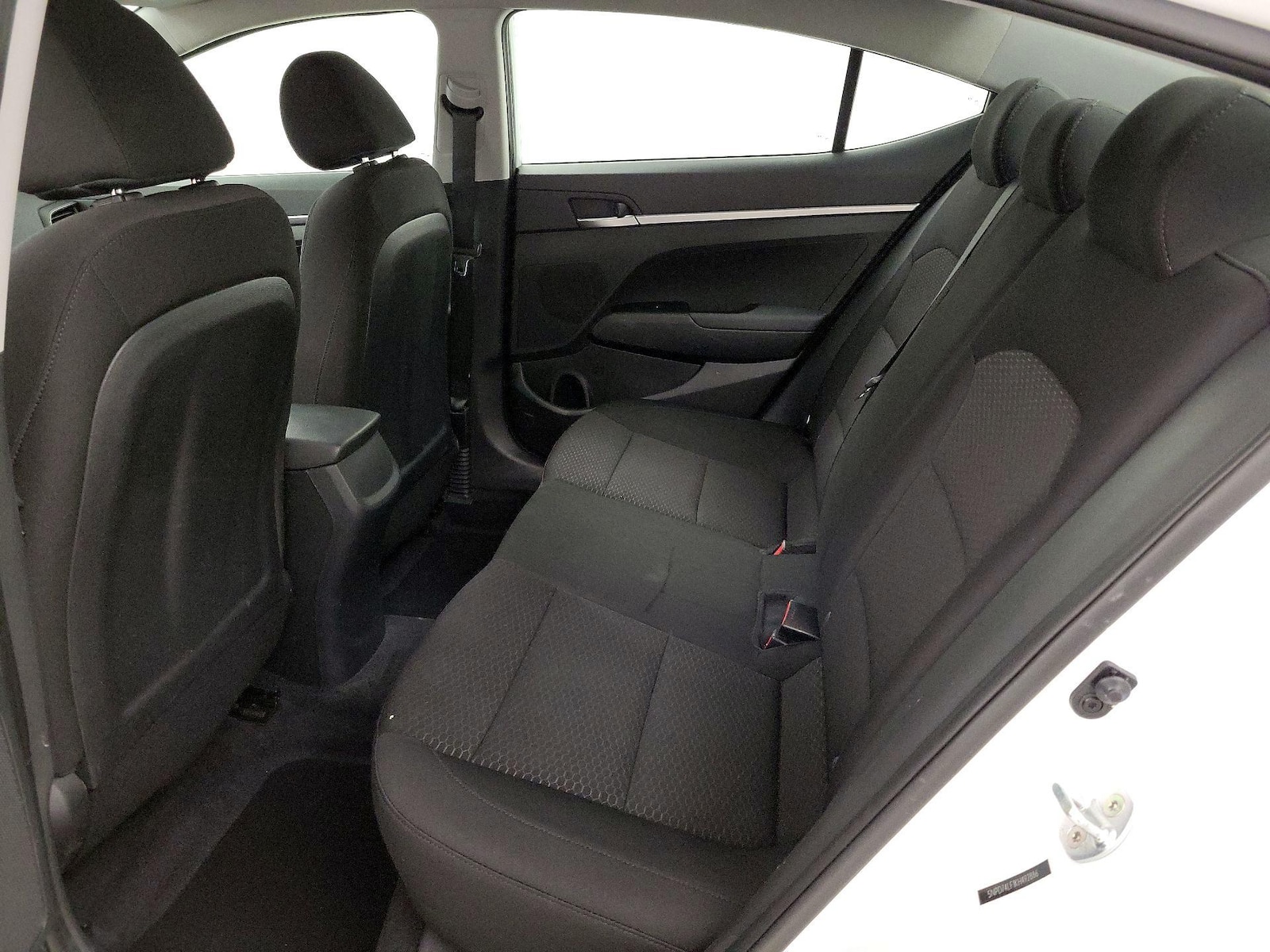 2019 Hyundai Elantra SE - Photo 20