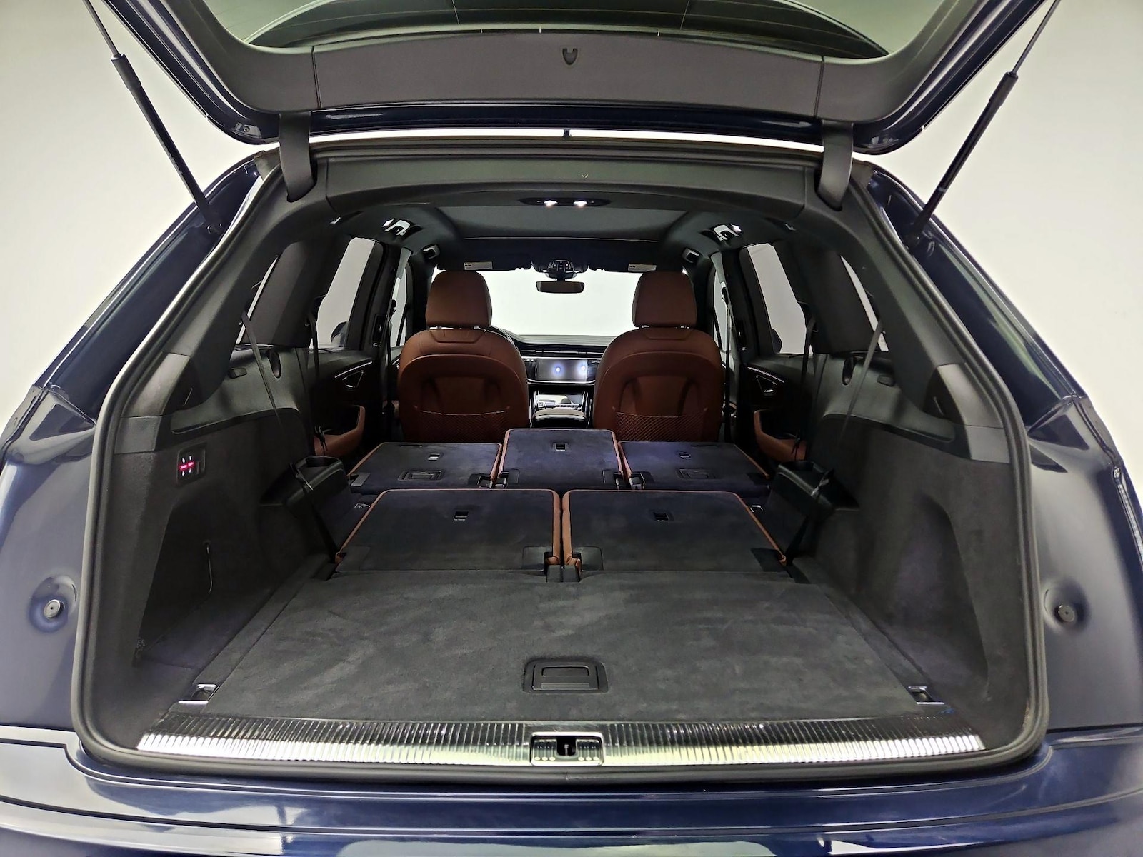 2025 Audi Q7 Premium Plus - Photo 25