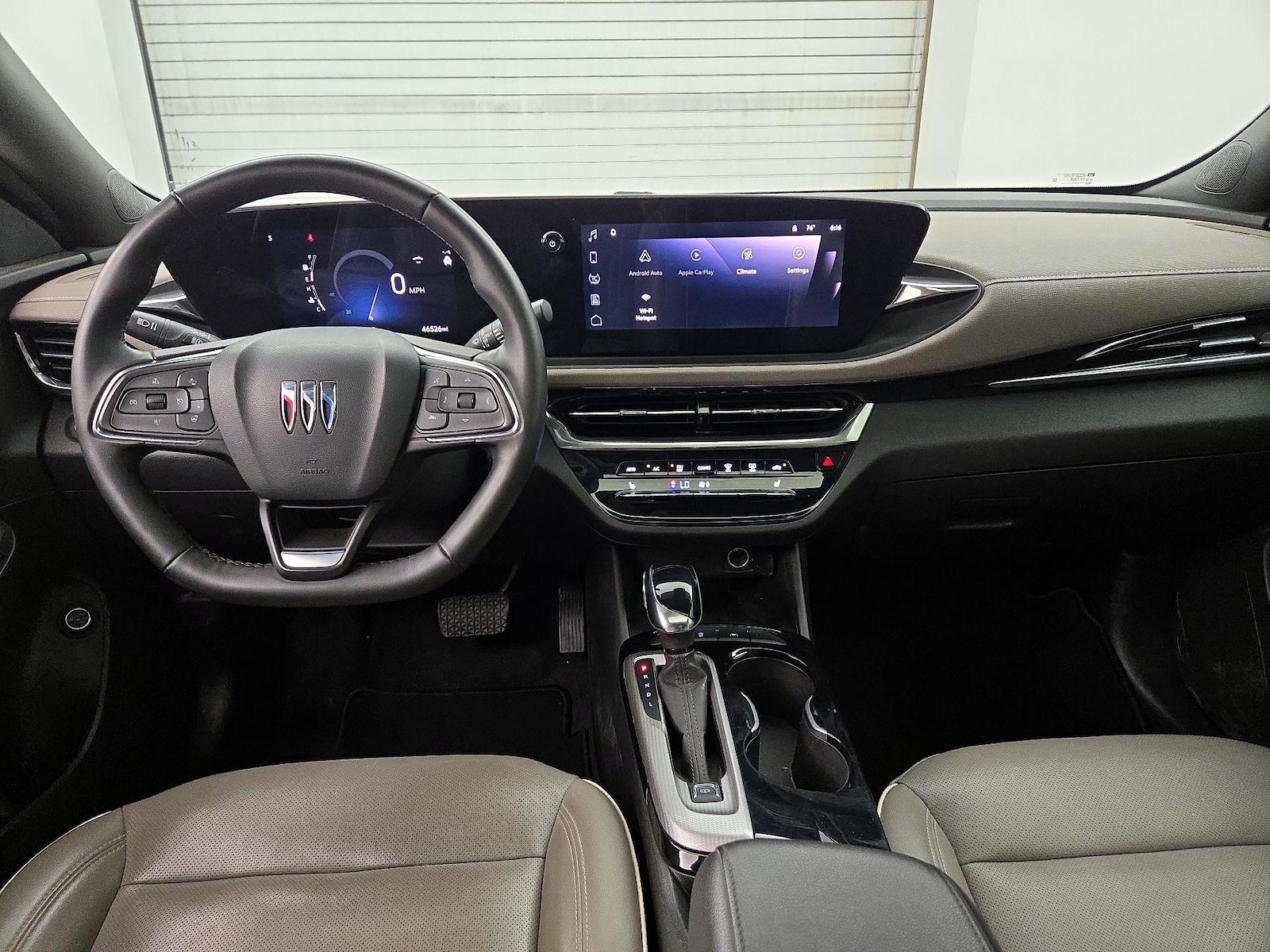 Apple CarPlay® & Android Auto™