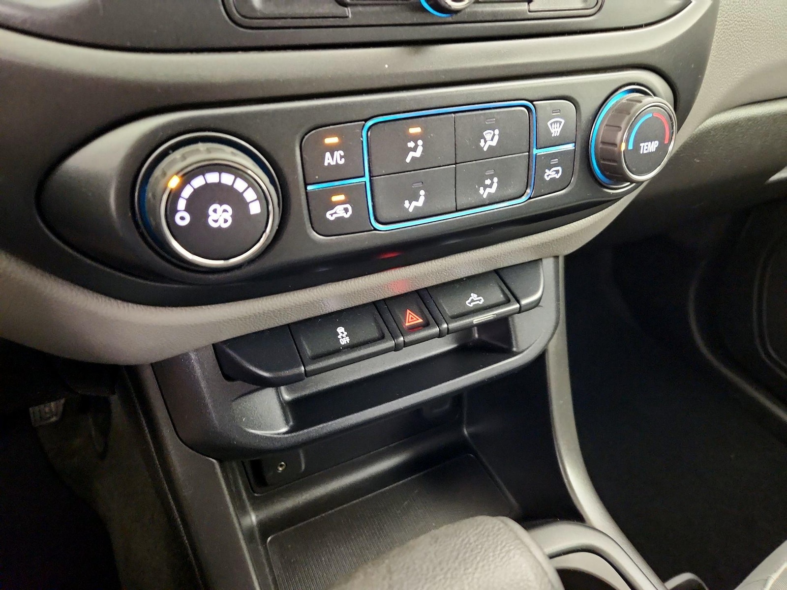 2017 Chevrolet Colorado Work Truck - Photo 17