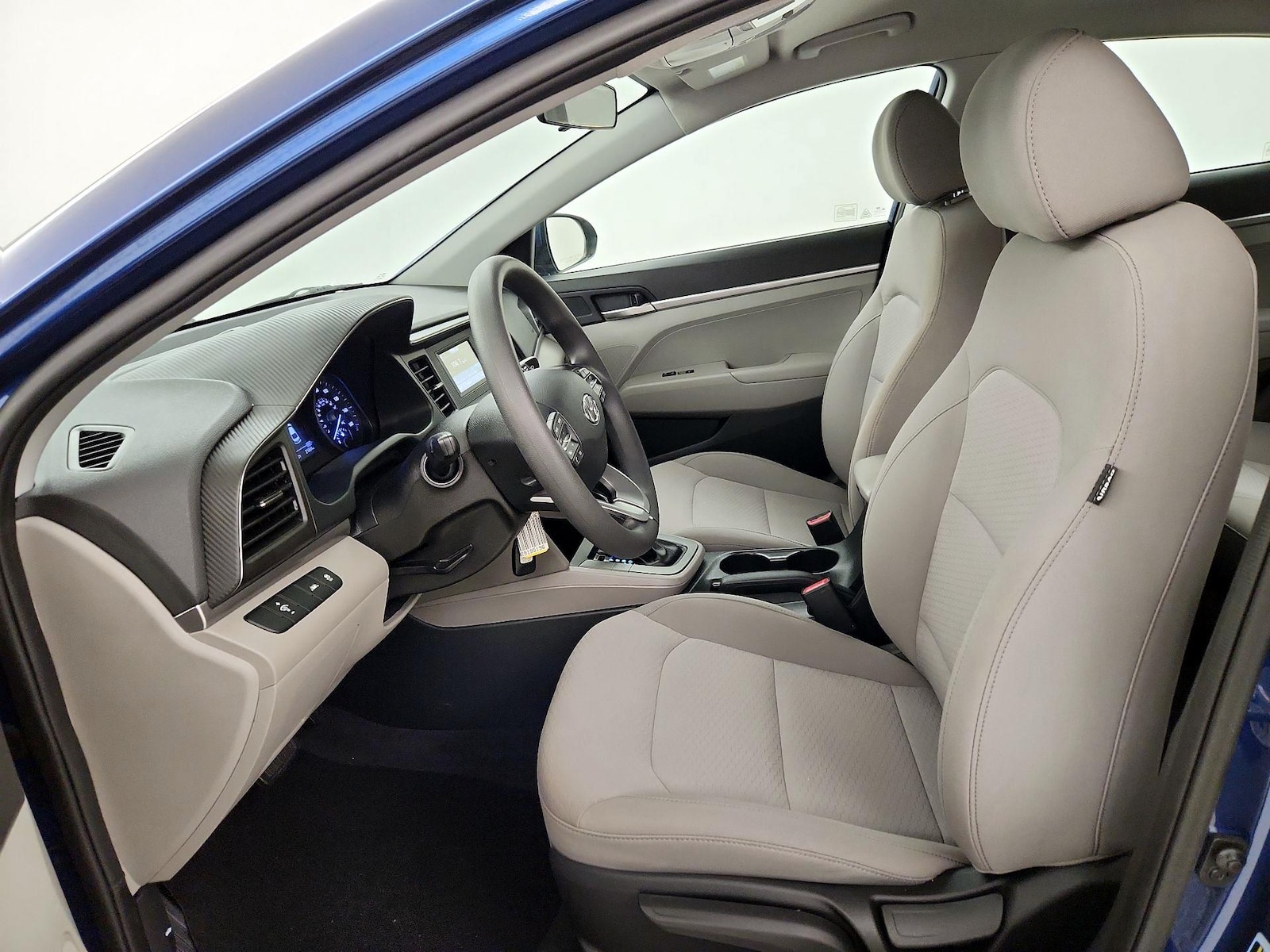 2020 Hyundai Elantra SE - Photo 12