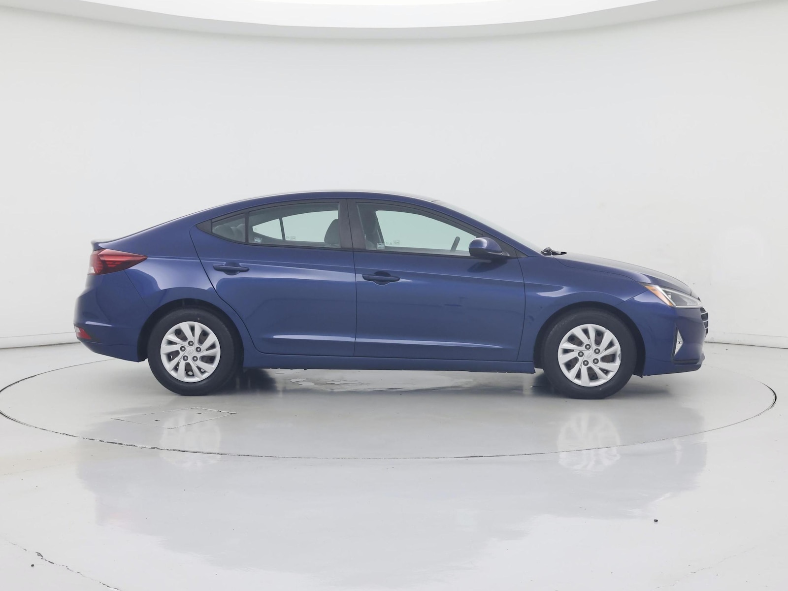 2020 Hyundai Elantra SE - Photo 8