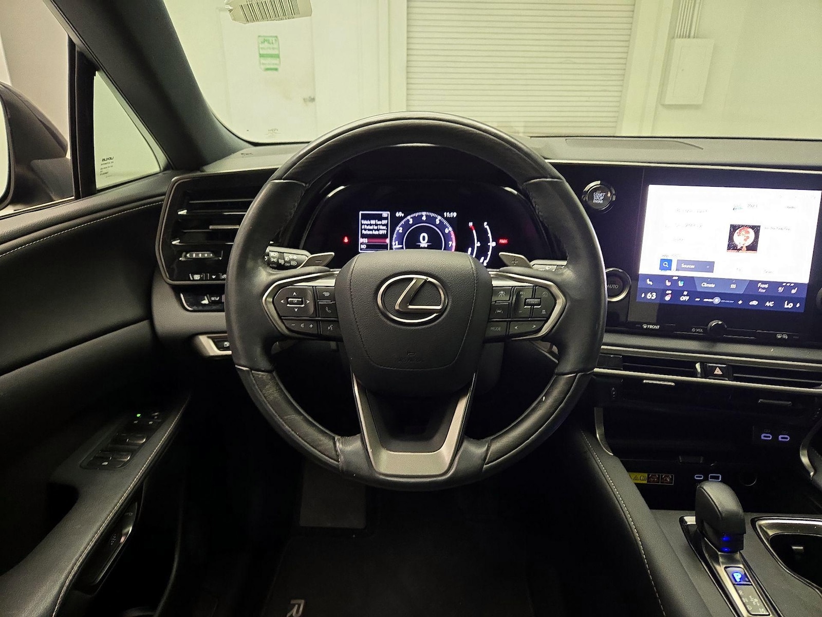 2023 Lexus RX 350 - Photo 11