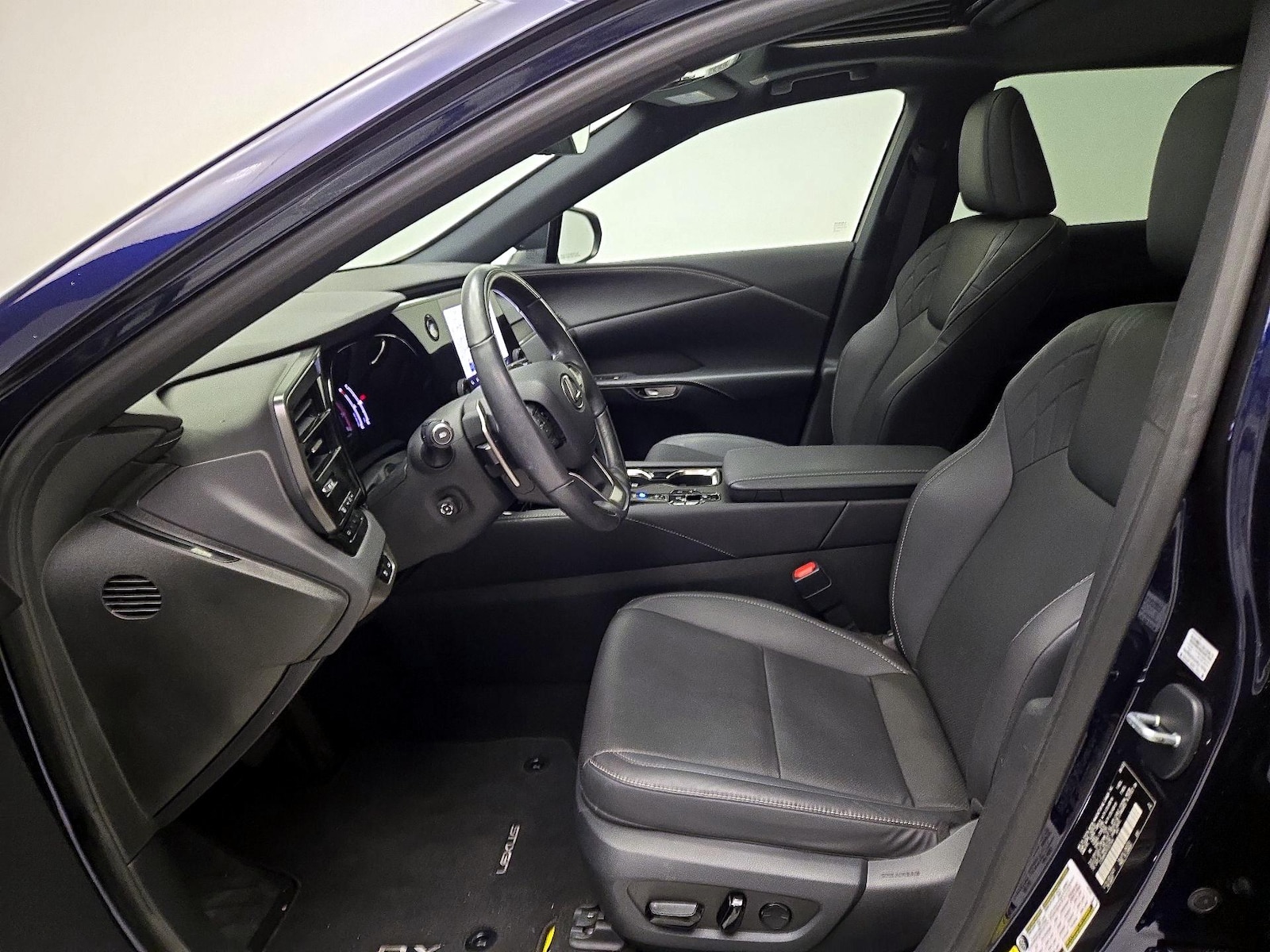 2023 Lexus RX 350 - Photo 12