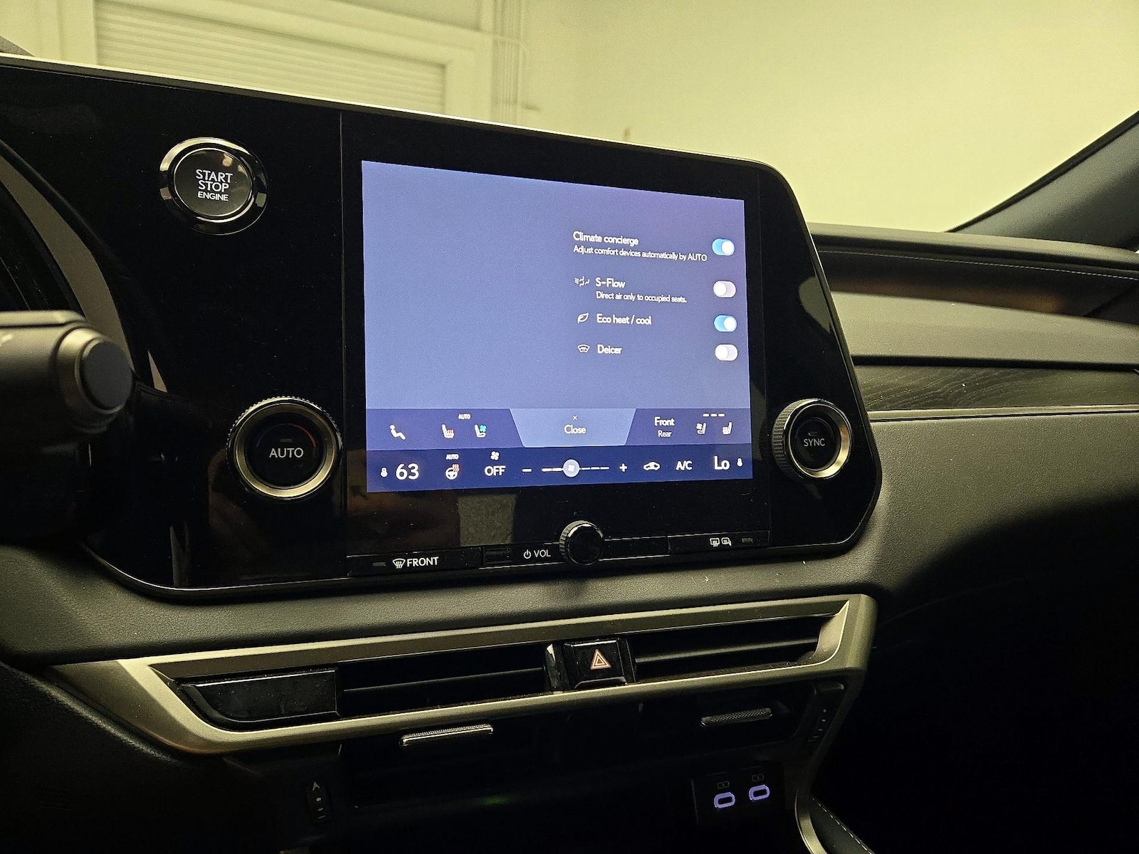 2023 Lexus RX 350 - Photo 17