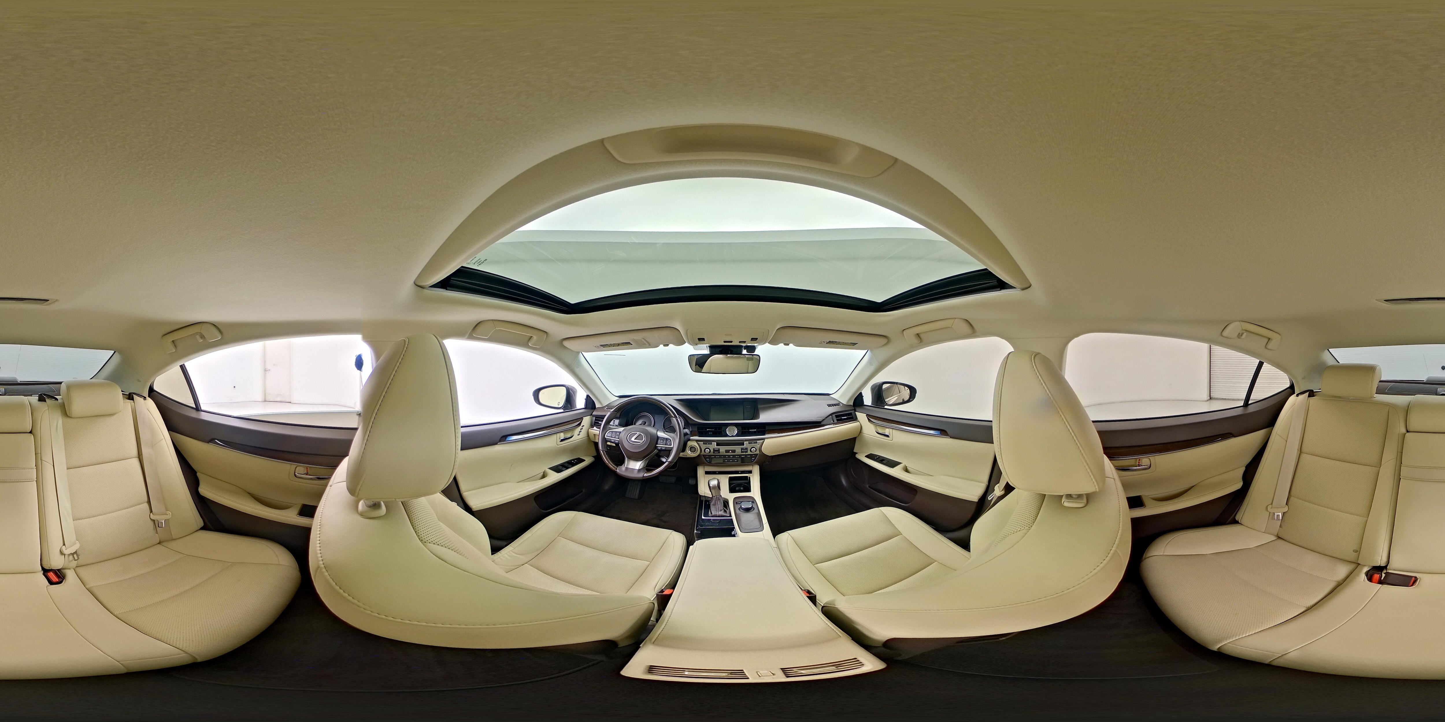2016 Lexus ES 350 - Photo 26