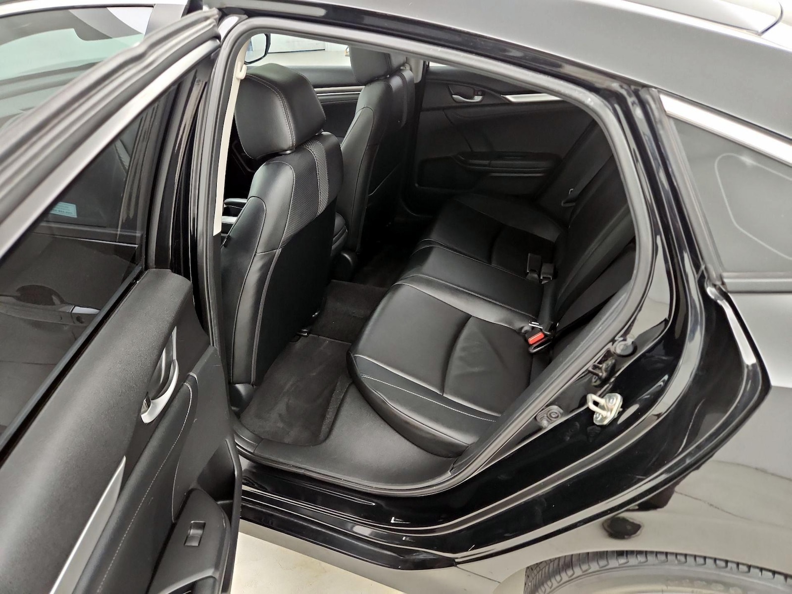 2019 Honda Civic EX-L - Photo 21