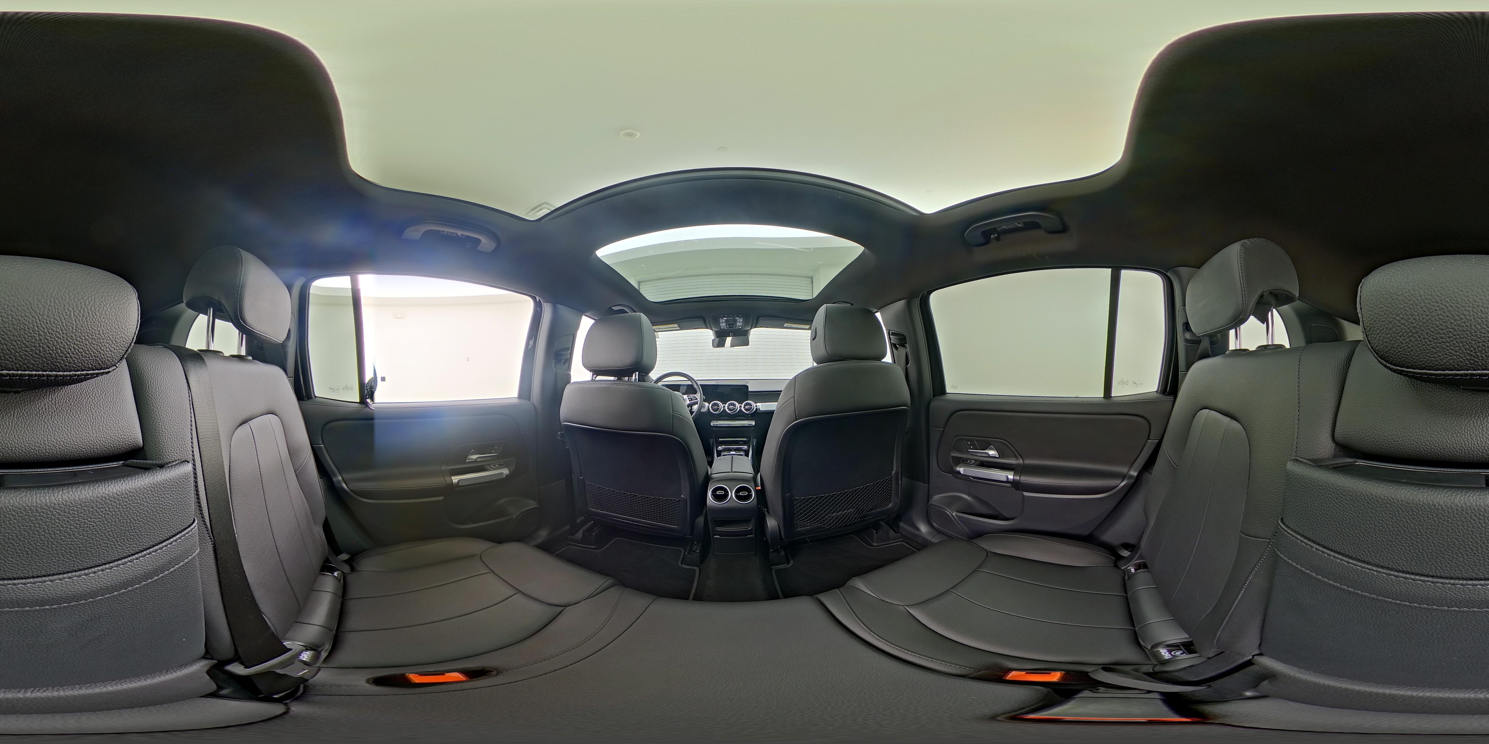 2025 Mercedes-Benz GLB Base - Photo 26
