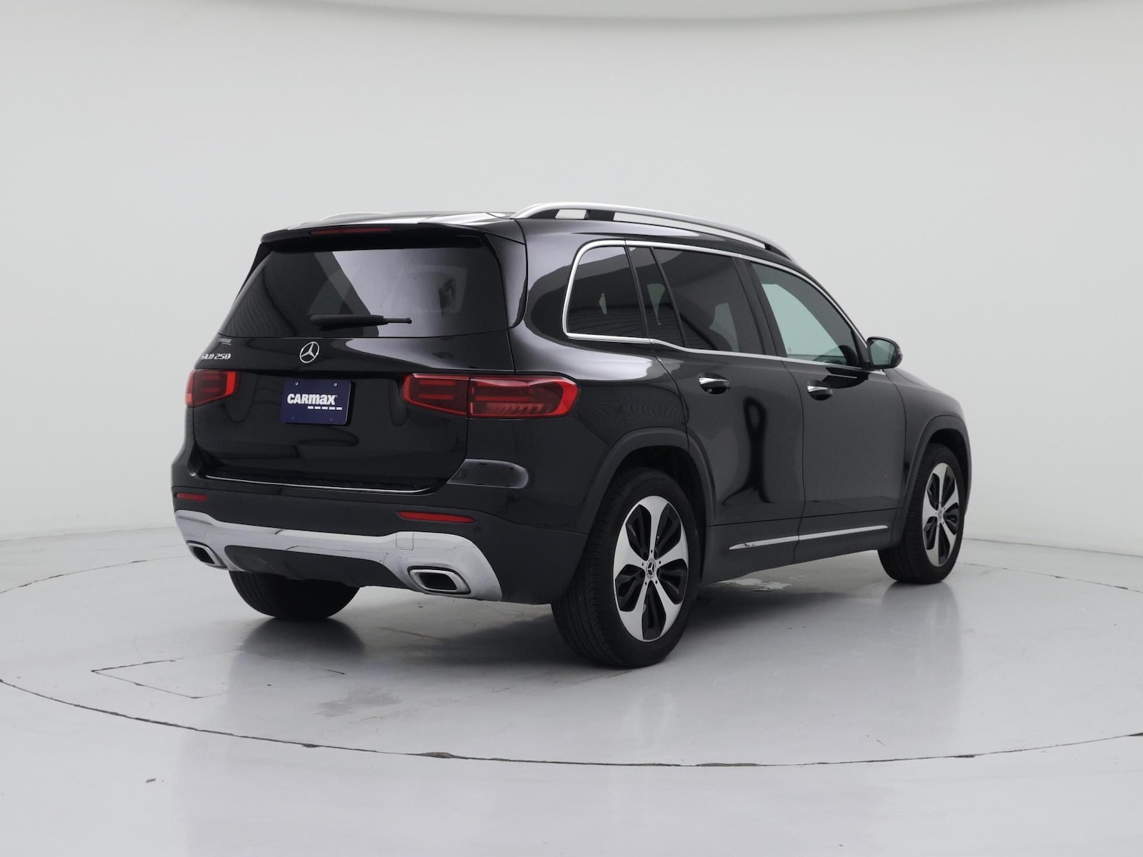 2025 Mercedes-Benz GLB Base - Photo 9
