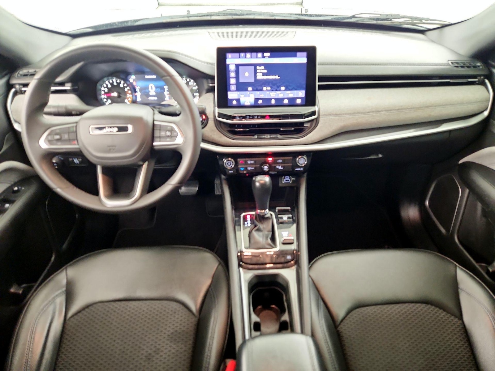 2024 Jeep Compass Latitude - Photo 10