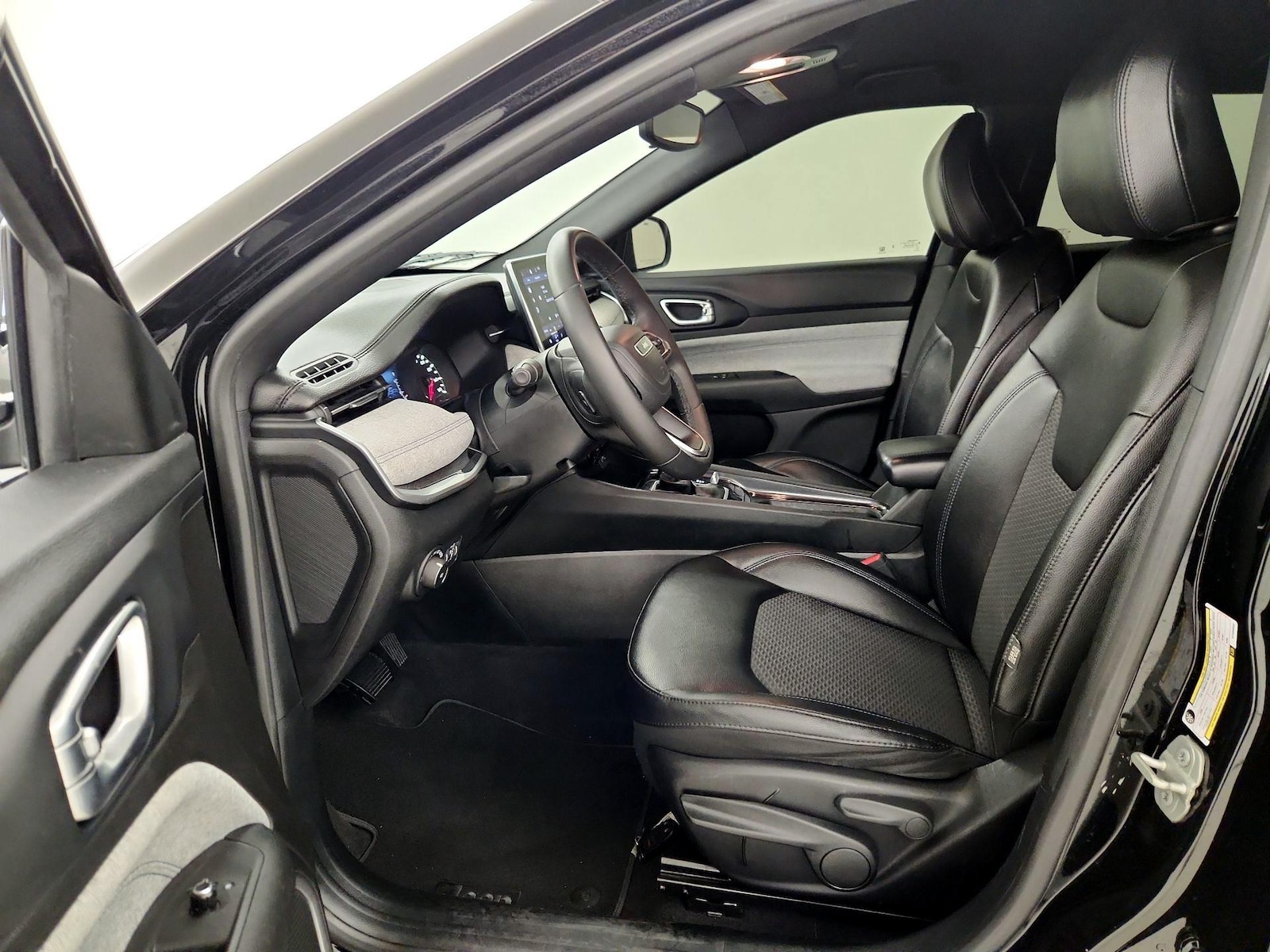 2024 Jeep Compass Latitude - Photo 12