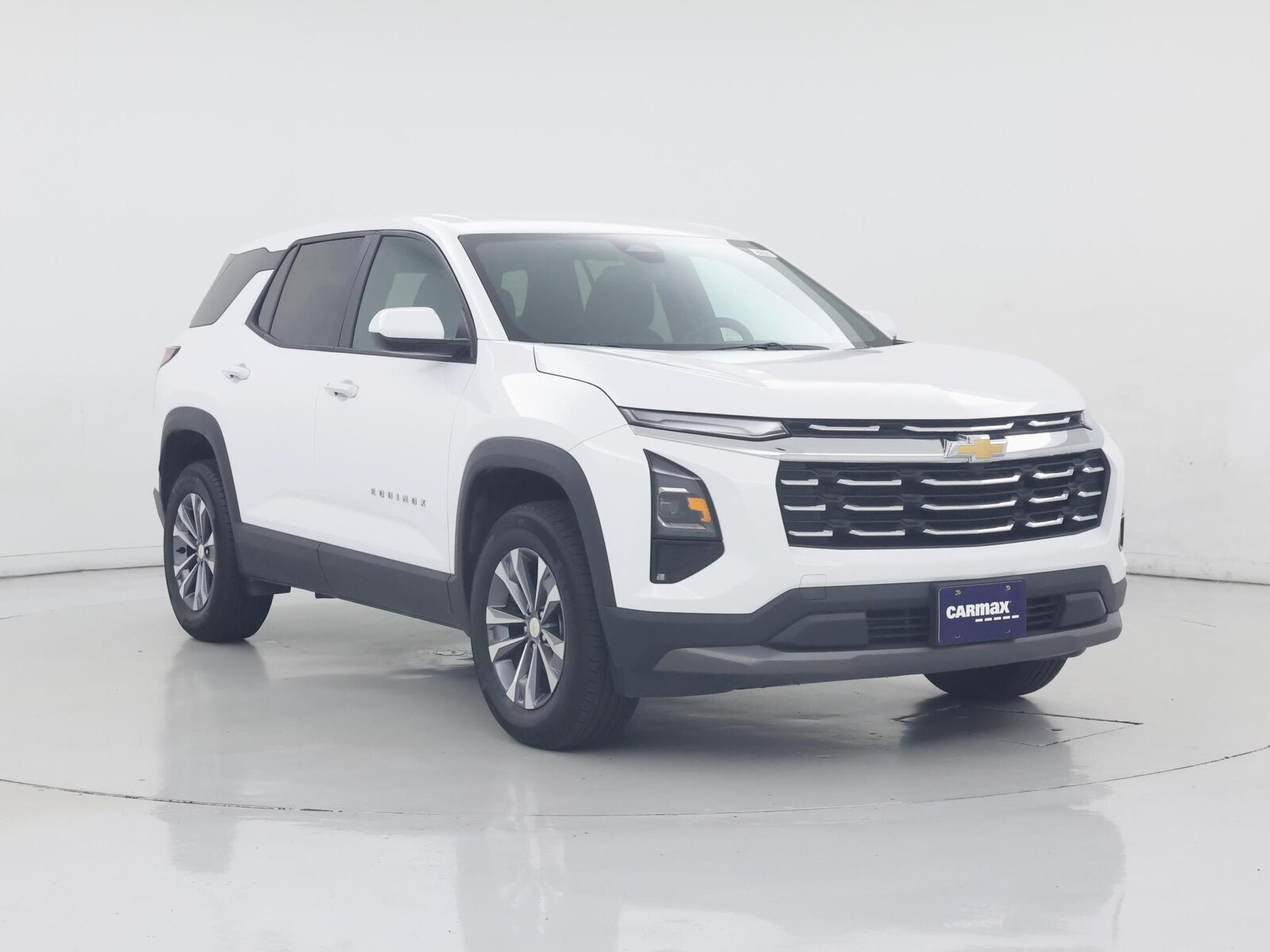 2026 Chevrolet Equinox LT - Photo 2