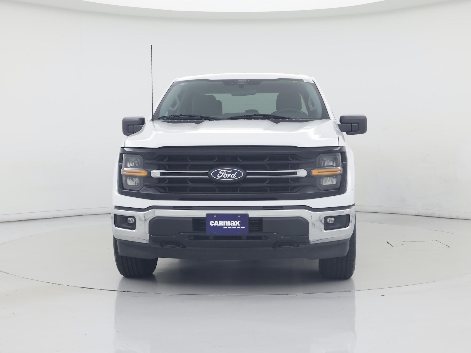 2025 Ford F-150 XLT - Photo 6
