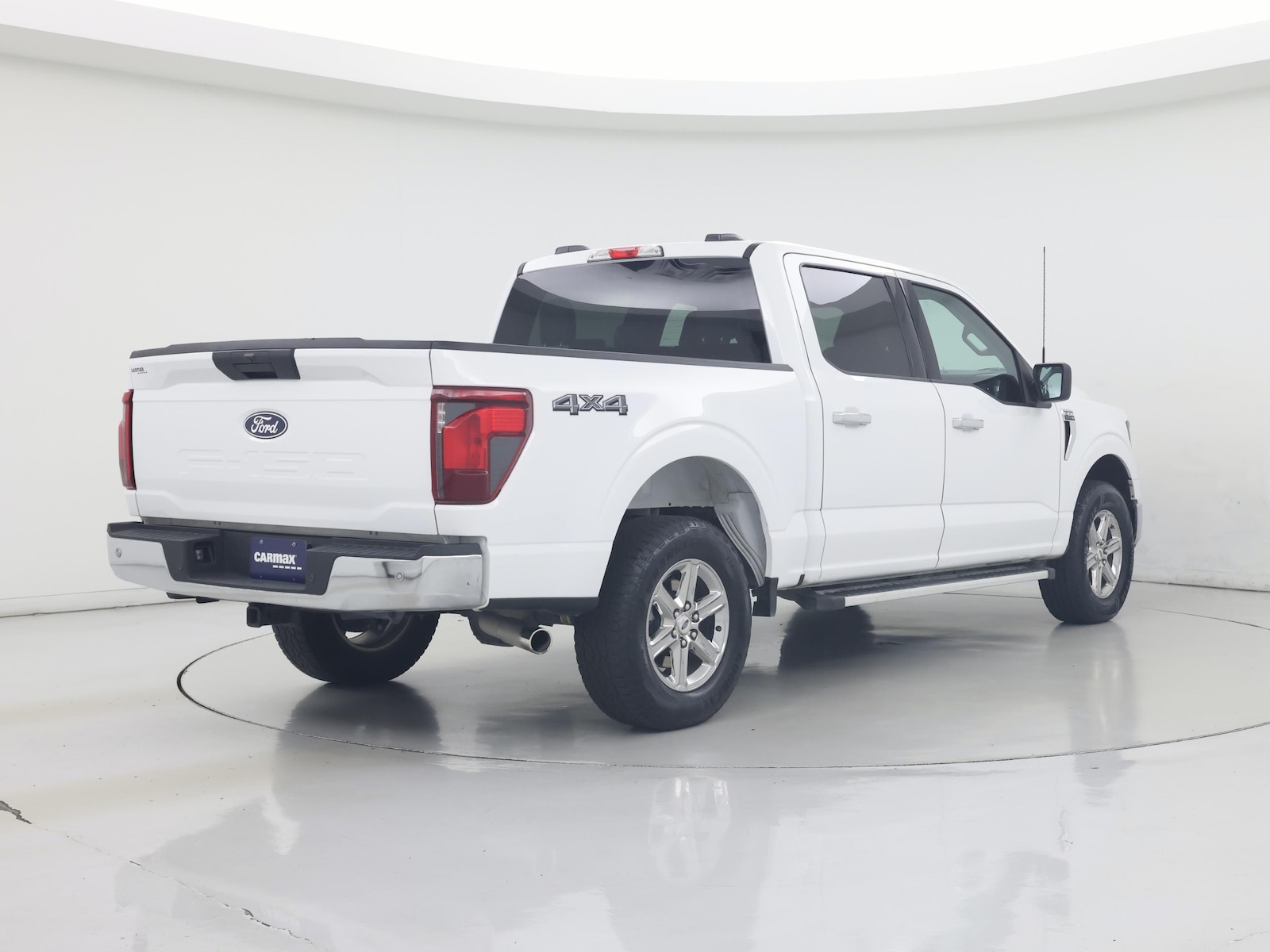 2025 Ford F-150 XLT - Photo 9