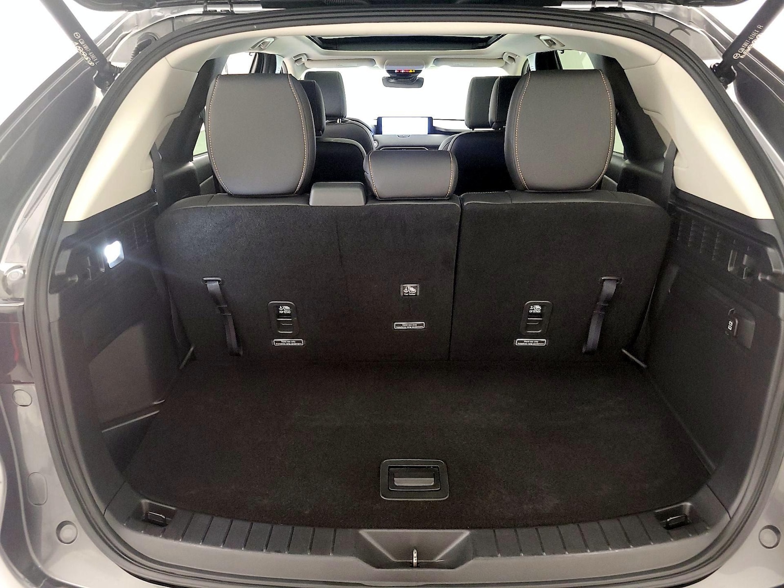 2026 Mazda CX-90 Premium Package - Photo 24