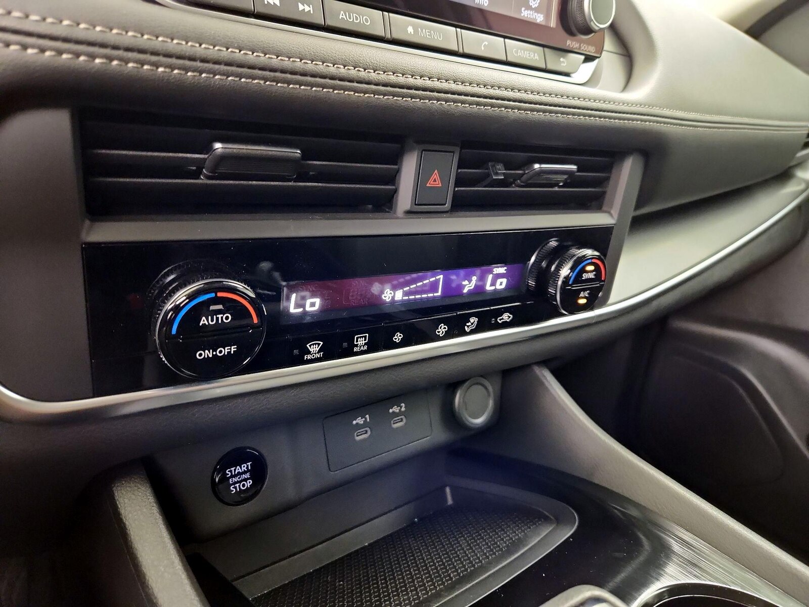 2025 Nissan Rogue SV - Photo 17