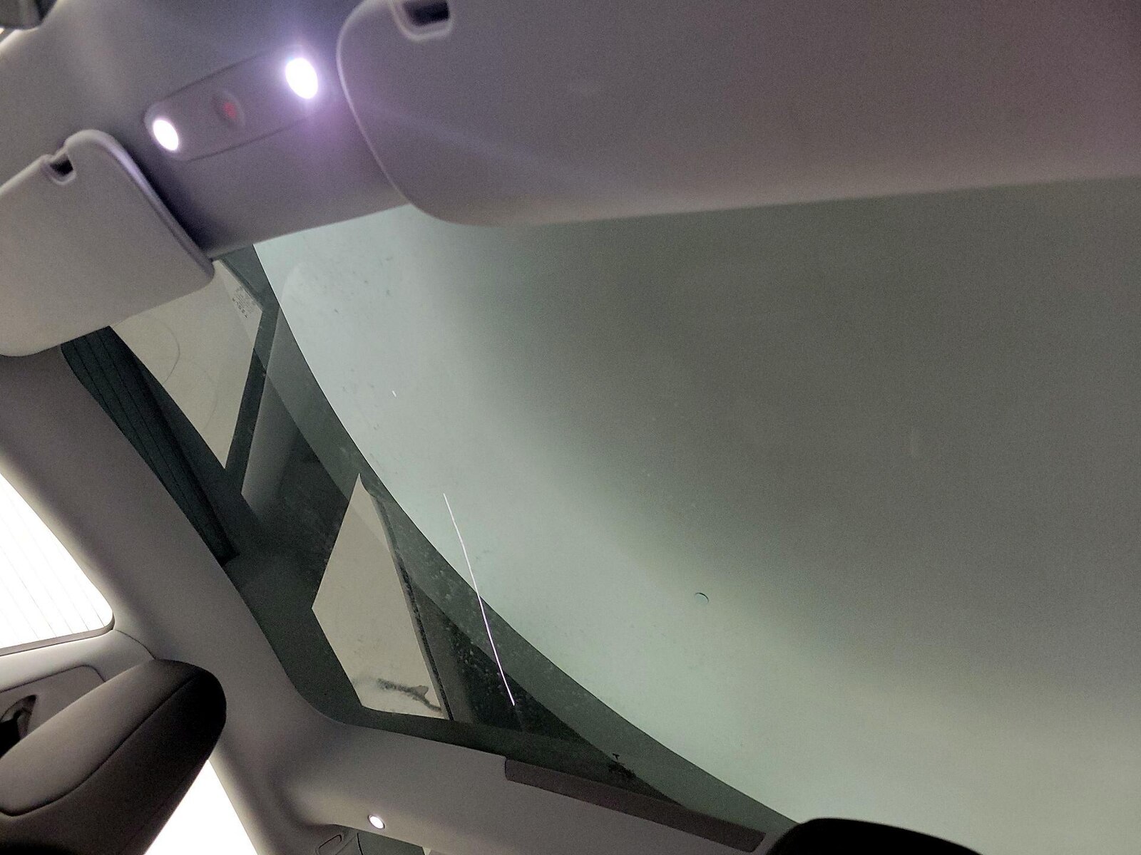 Skylight(s) & Overhead Airbags