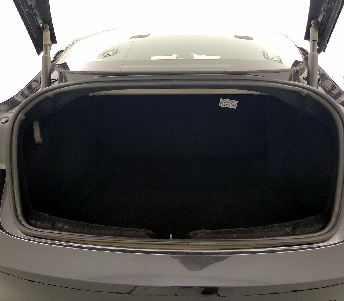 Trunk/Cargo (Seats Up)