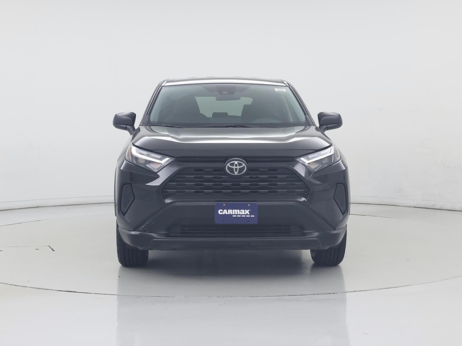 2025 Toyota RAV4 LE - Photo 6