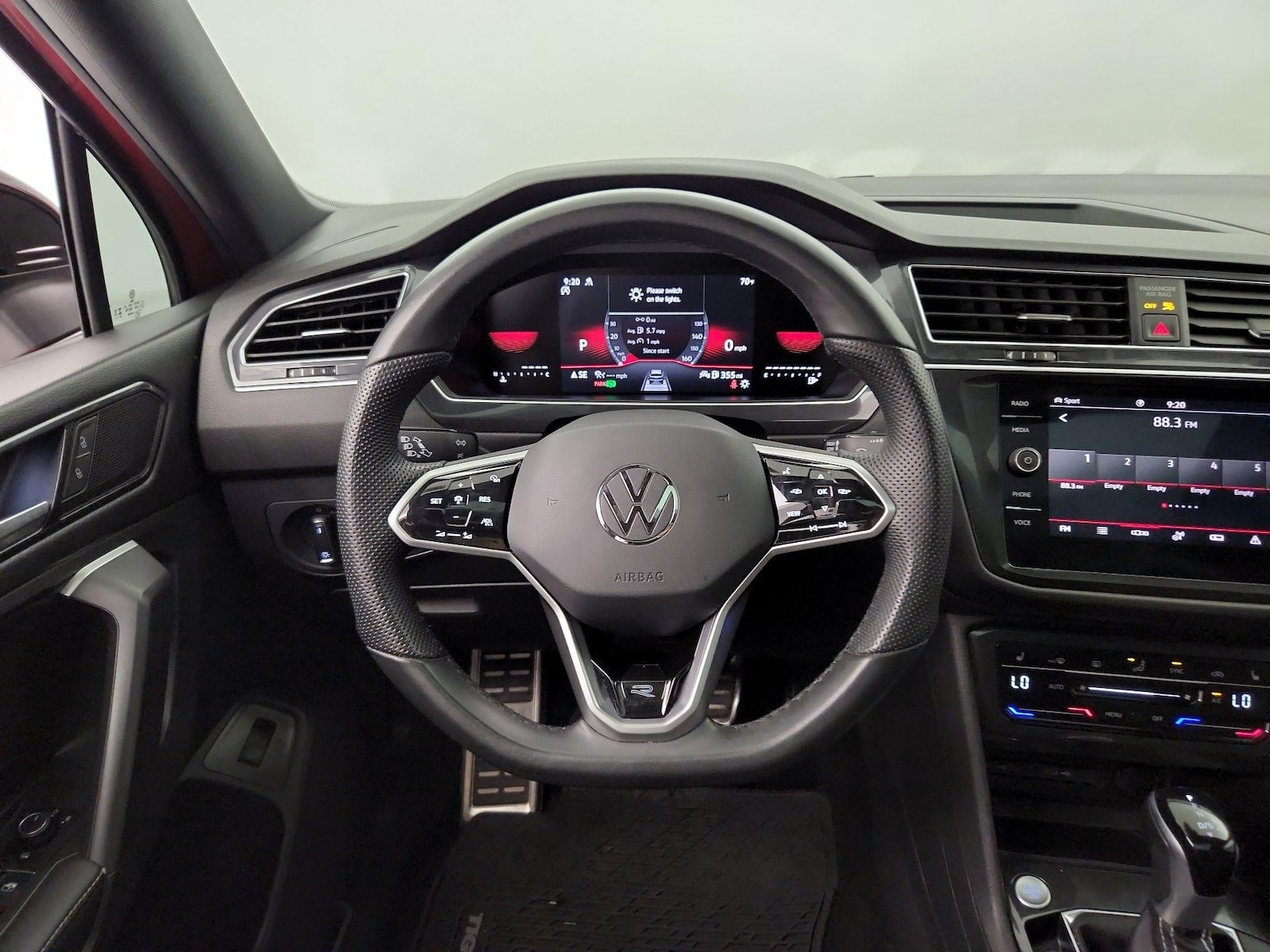 2024 Volkswagen Tiguan SE R-LINE BLACK - Photo 9
