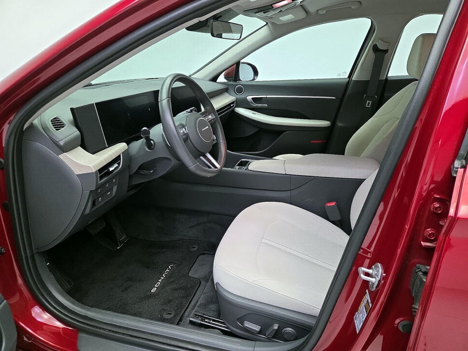 2024 Hyundai Sonata Hybrid SEL - Photo 12