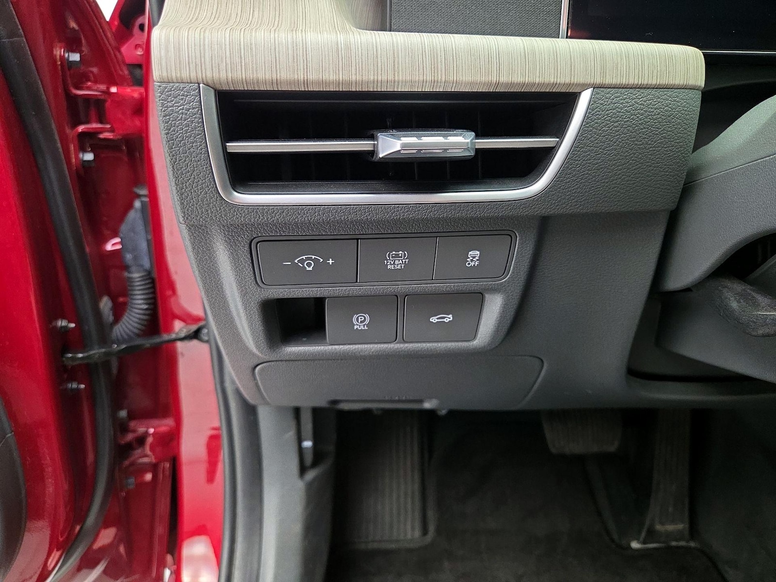 2024 Hyundai Sonata Hybrid SEL - Photo 14