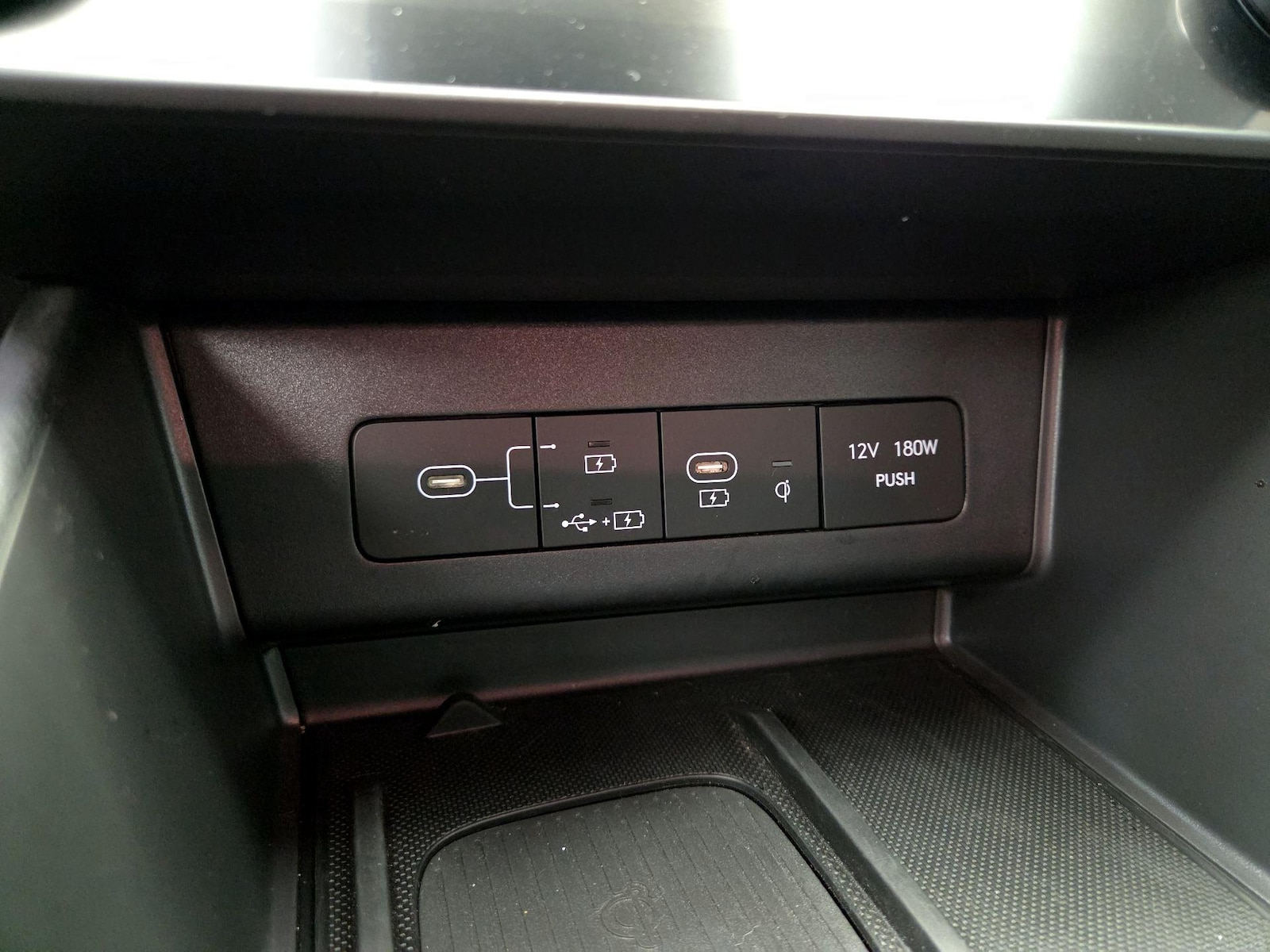 2024 Hyundai Sonata Hybrid SEL - Photo 19