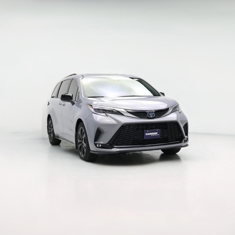 2023 Toyota Sienna Hybrid XSE