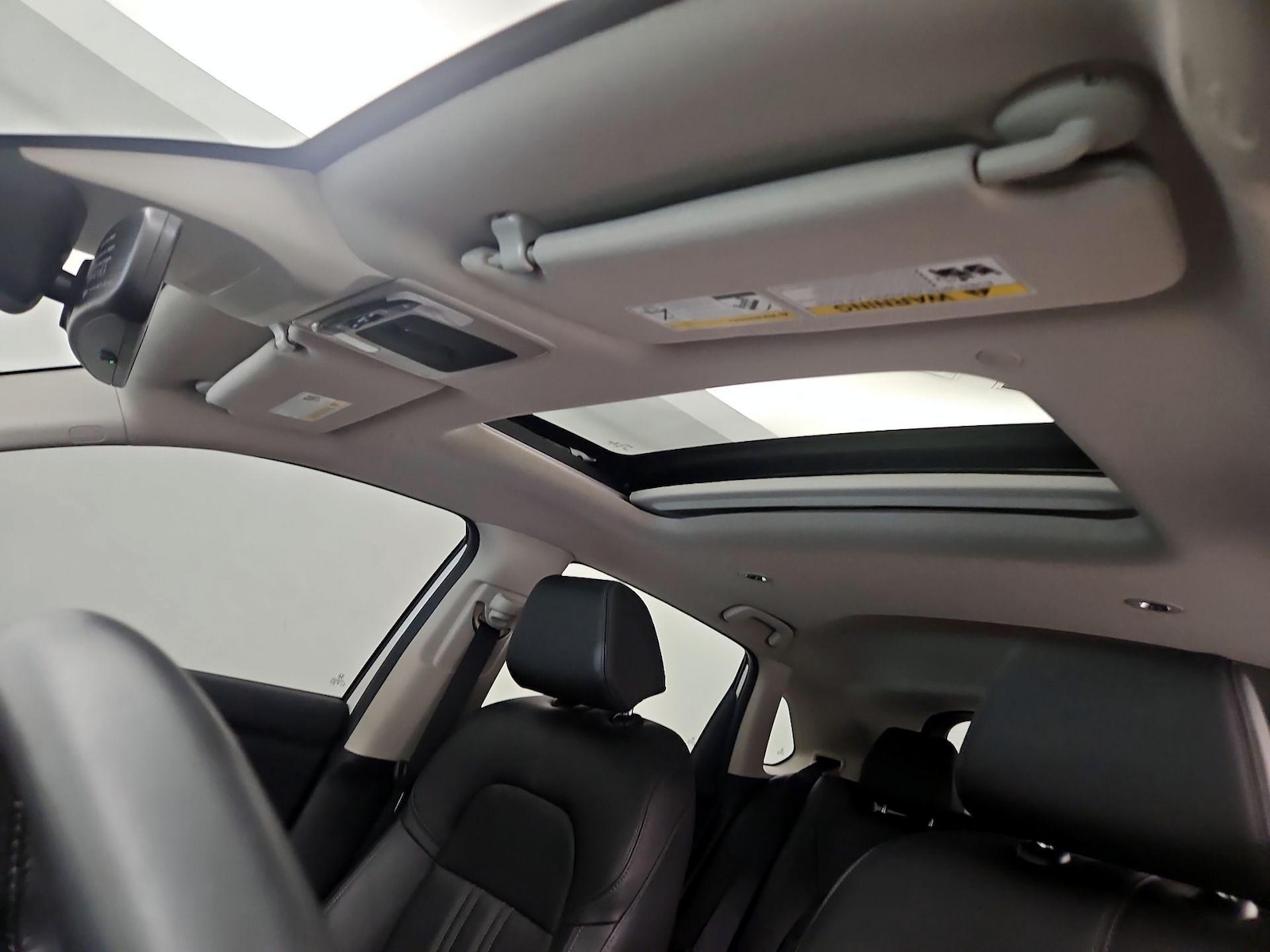 Sunroof(s) & Overhead Airbags