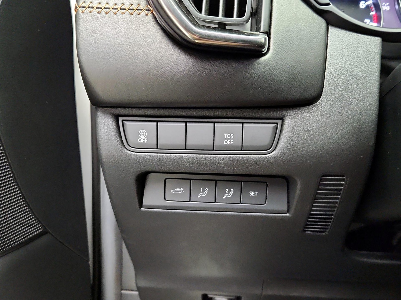 2025 Mazda CX-50 Premium Plus - Photo 14